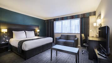 1 bedroom, desk, iron/ironing board, free cribs/infant beds