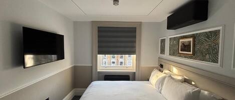 Pengeskab på værelset, individuel indretning