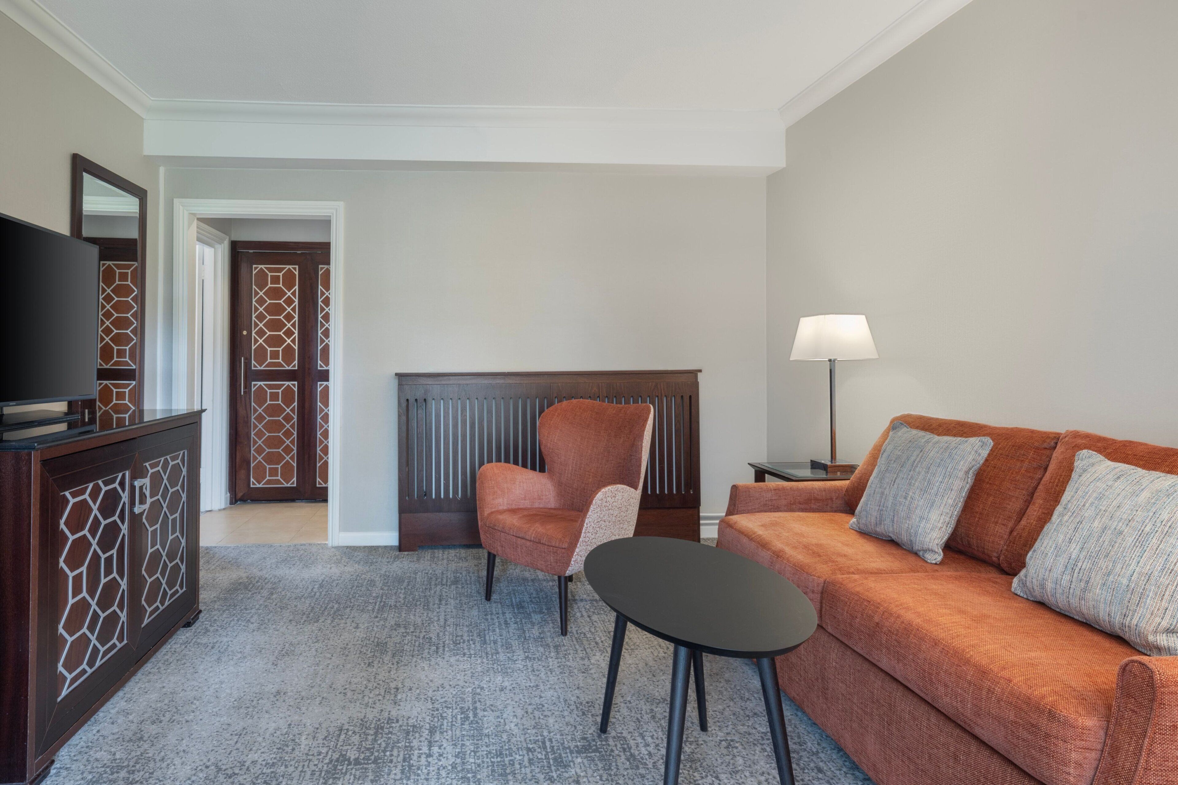 suite, 1 bedroom | 1 bedroom, premium bedding, pillow-top beds, in-room safe