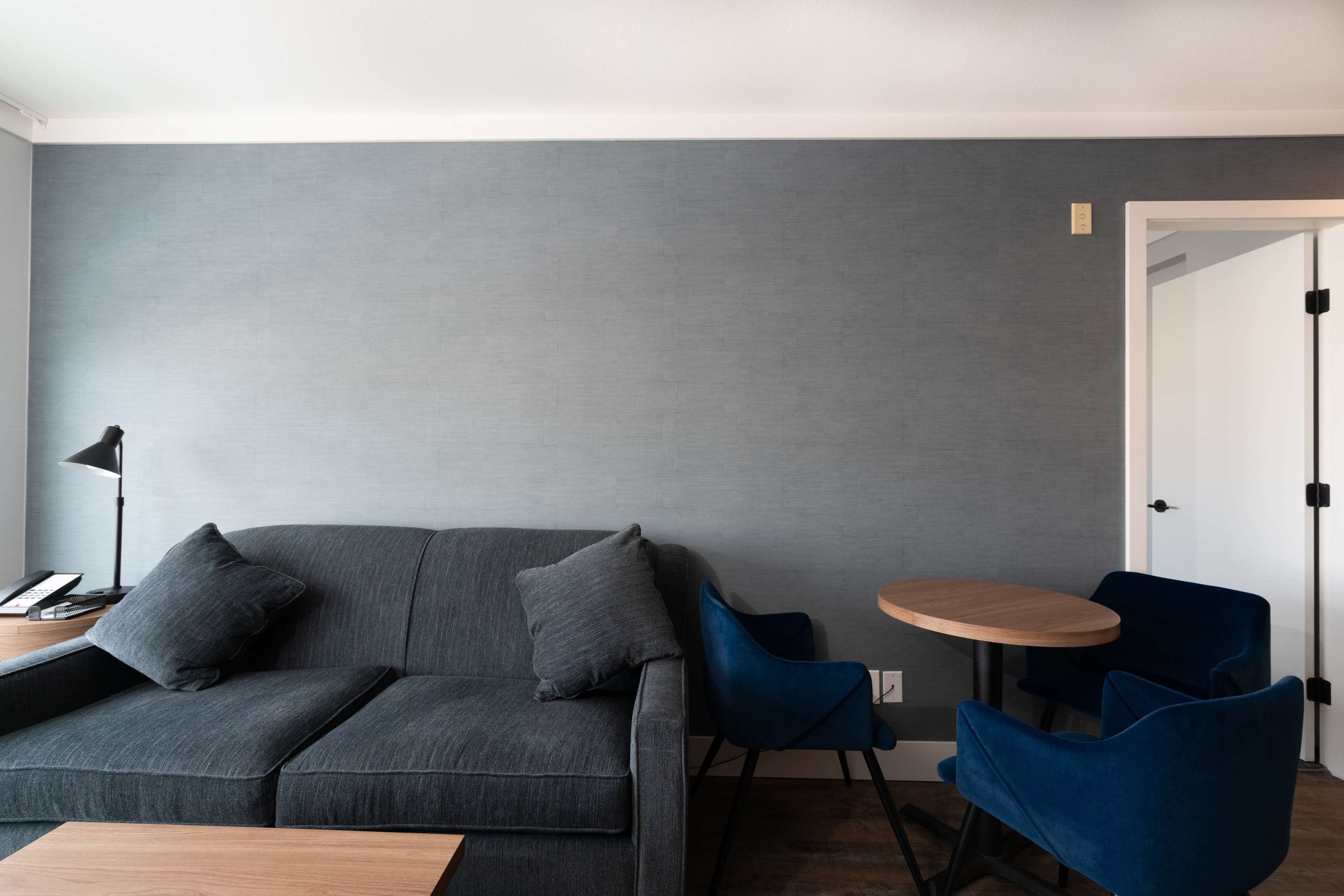 1 bedroom, premium bedding, pillow-top beds, in-room safe