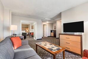 2 chambres, literie de qualité supérieure, matelas Tempur-Pedic, bureau