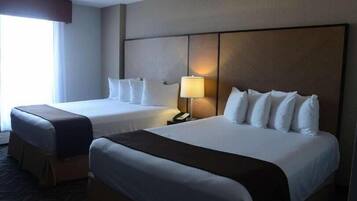 2 bedrooms, premium bedding, Tempur-Pedic beds, desk