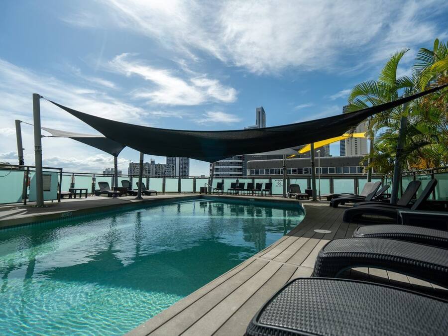 2 outdoor pools, open 6:00 AM to 9:00 PM, sun loungers