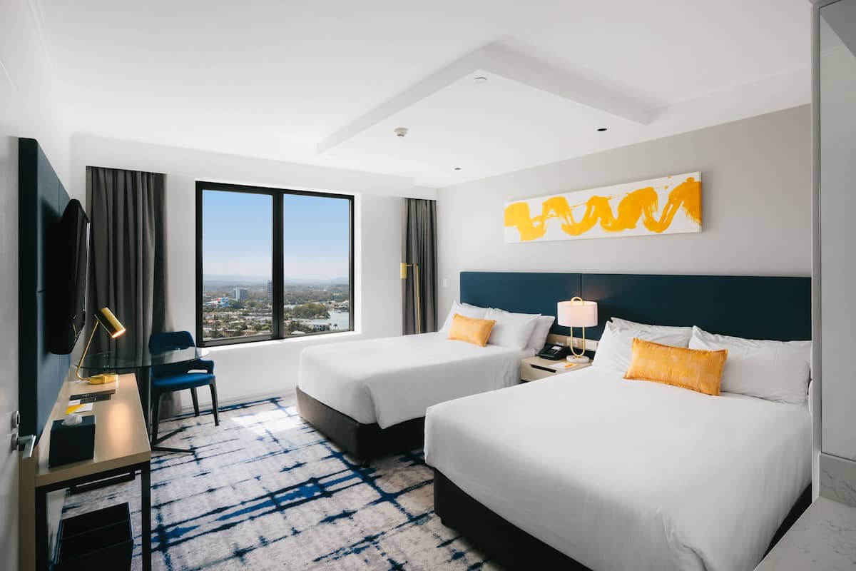 Premium bedding, minibar, in-room safe, desk