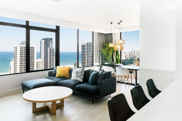 고급 침구, 미니바, 객실 내 금고, 책상