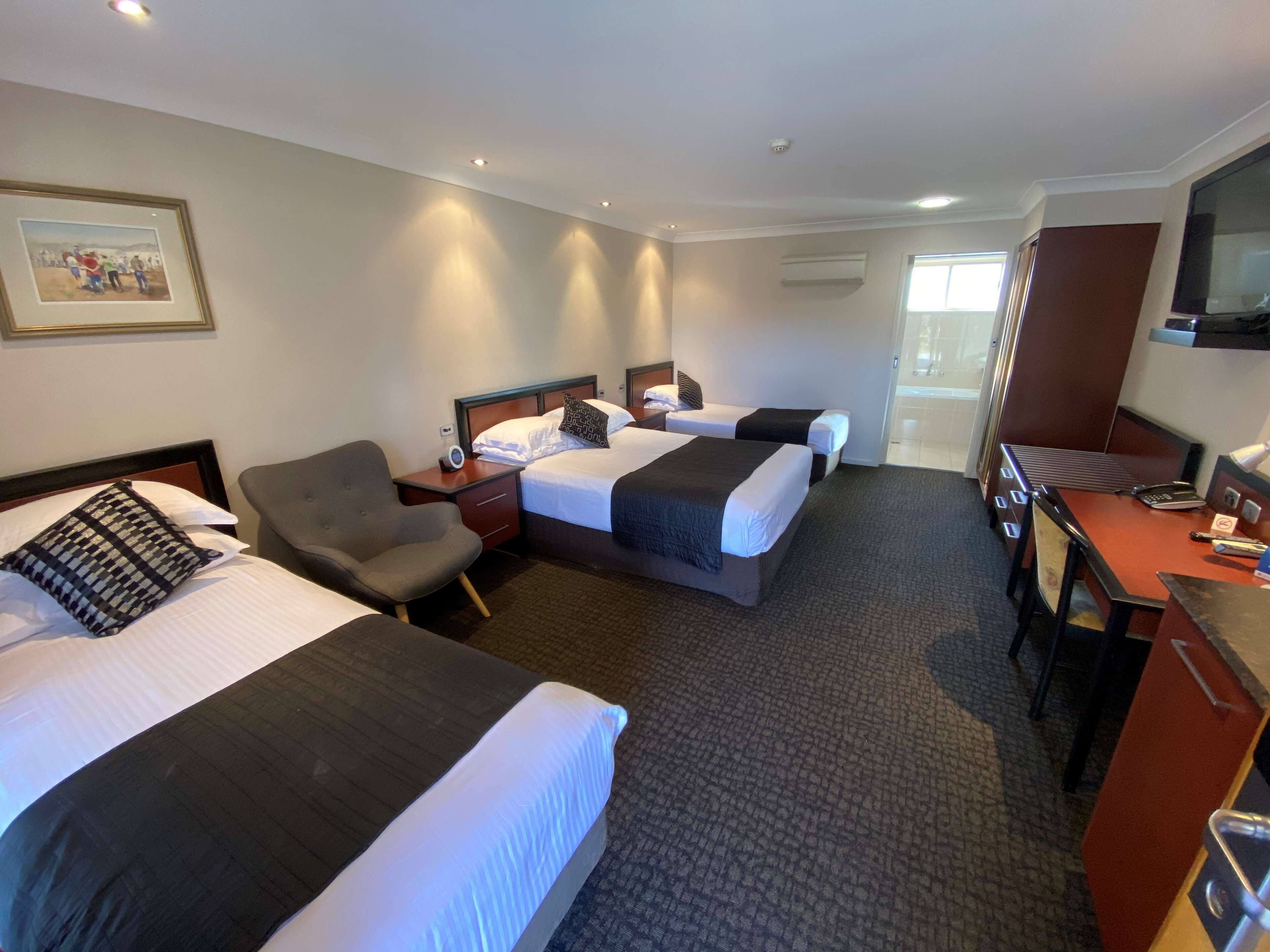 family room, multiple beds, non smoking, microwave | premium bedding, pillow-top beds, in-room safe, desk