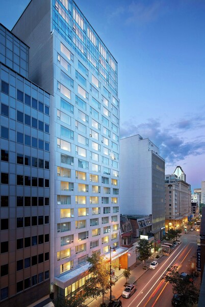 Residence Inn by Marriott Montreal Downtown
