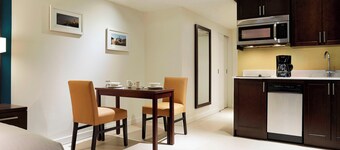 Residence Inn by Marriott Montreal Downtown