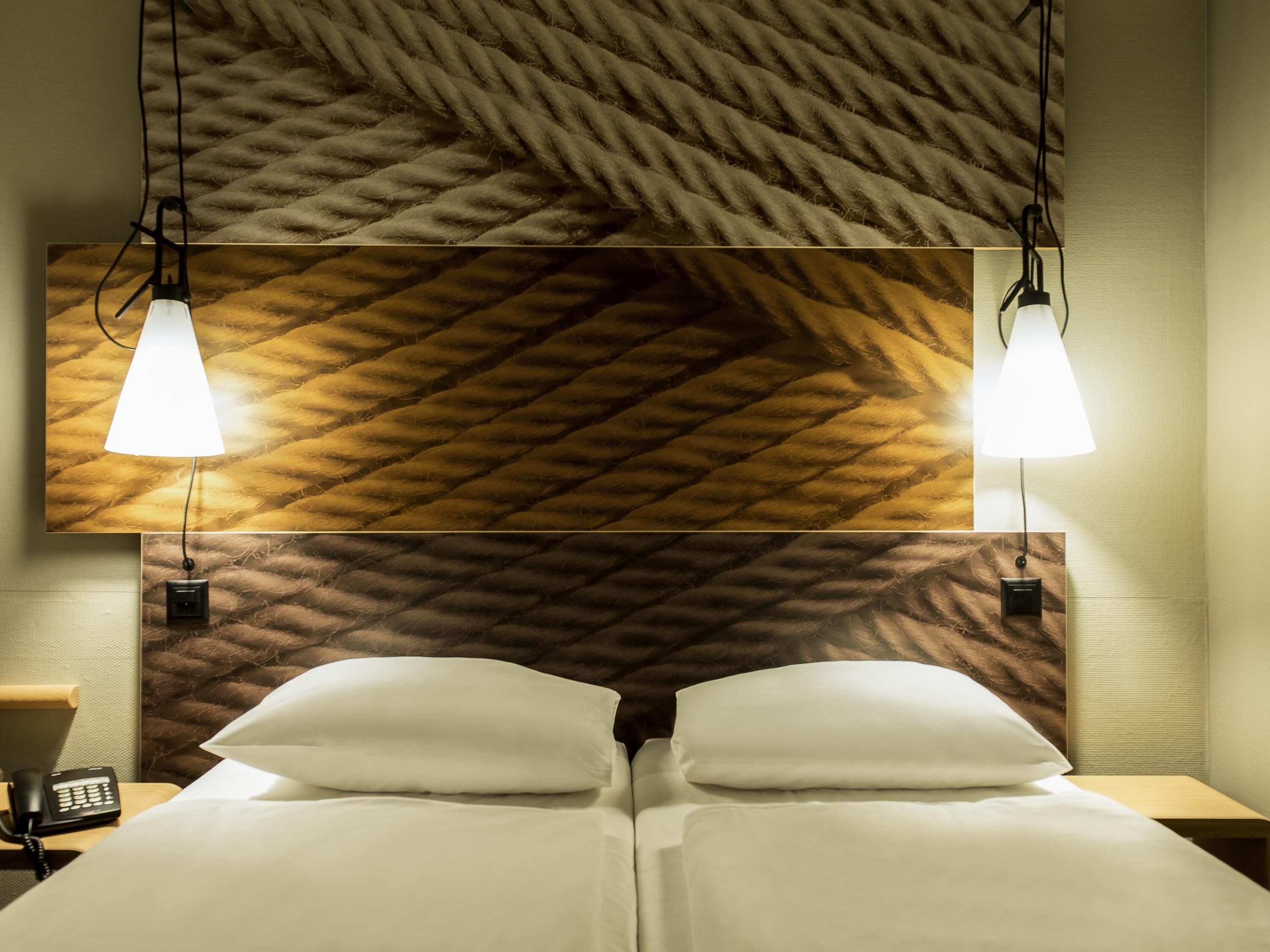 标准房, 2 张单人床 | 高档床上用品、办公桌、笔记本电脑工作区、熨斗/熨板