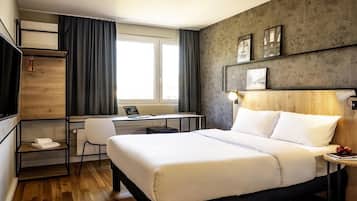 Superior Room, 1 Double Bed | Premium bedding, desk, laptop workspace, iron/ironing board (on request)