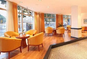 大堂休息区