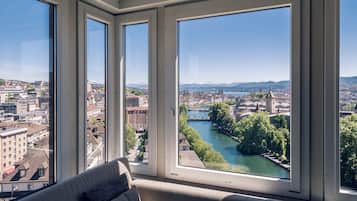 Junior Suite, 1 Double Bed | Premium bedding, down comforters, pillowtop beds, minibar