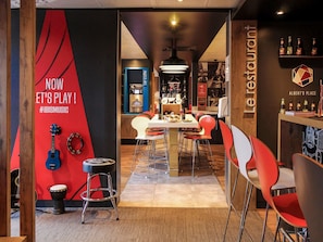 Exterior - ibis Paris Gennevilliers (Gennevilliers)