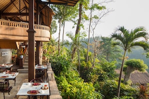 Daily buffet breakfast (USD 375000 per person) - Pita Maha (Ubud)