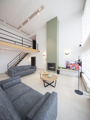 Apartment, Terrace (with garden)