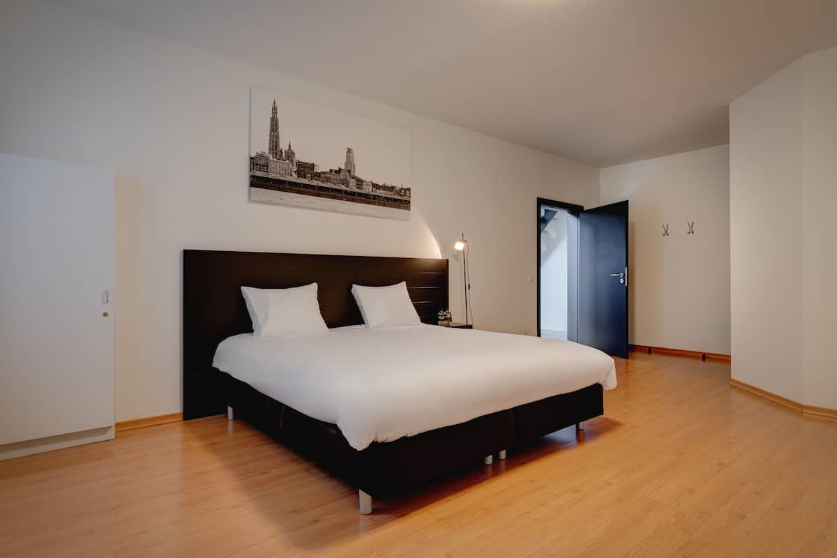 apartment, terrace (with garden) | 1 bedroom, down duvets, minibar, in-room safe