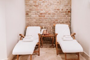 Salle de soins pour les couples, sauna, bain de vapeur, bain turc/hammam