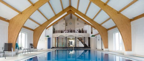 Indoor pool, outdoor pool, sun loungers