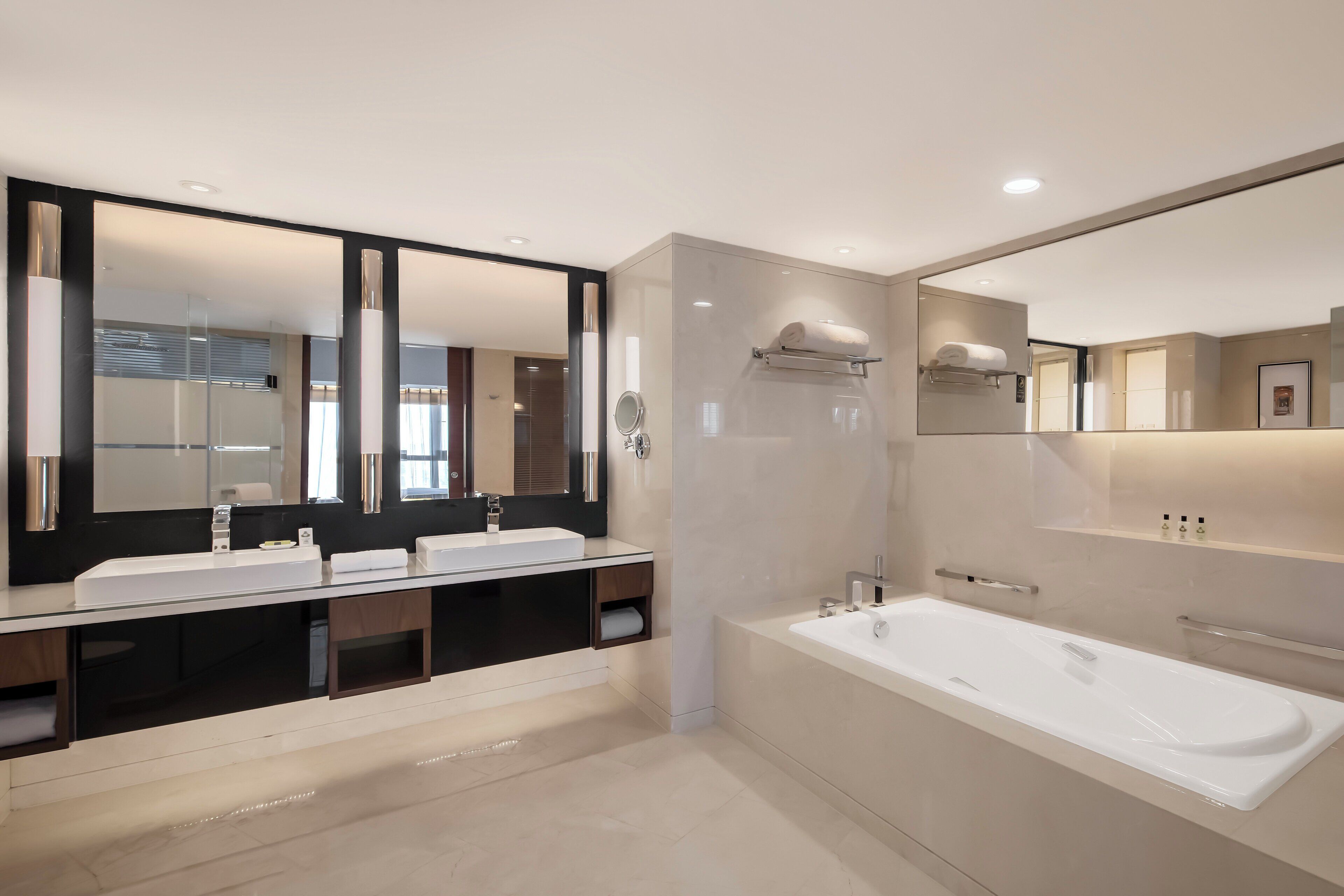Photo - InterContinental Shanghai Pudong Hotel by IHG