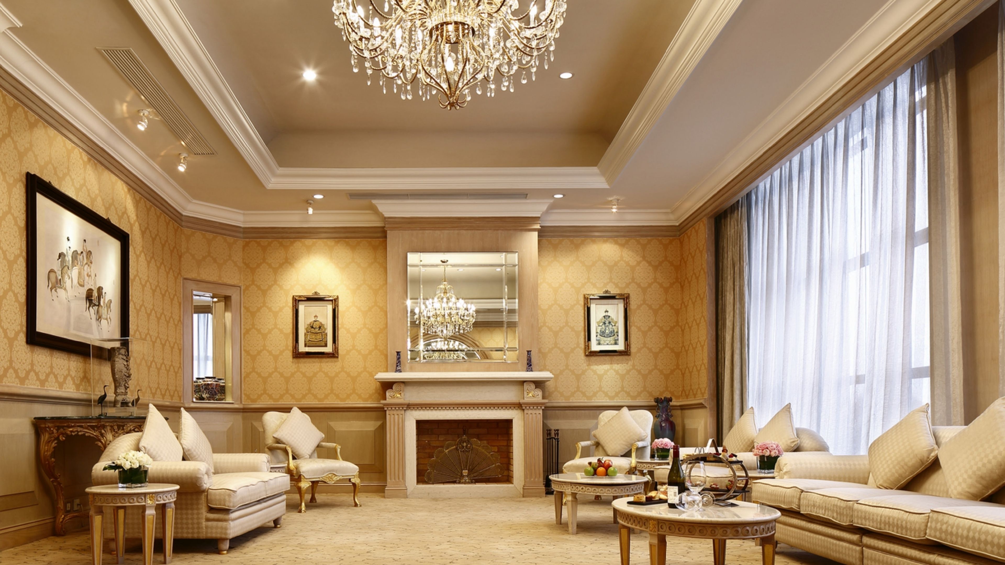 premium bedding, minibar, in-room safe, individually decorated