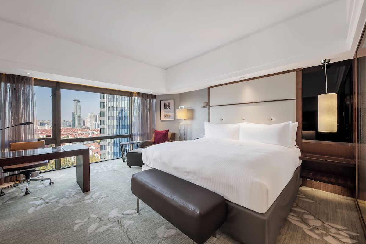 Premium bedding, minibar, in-room safe, individually decorated