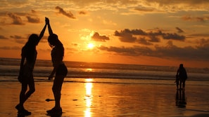Beach nearby, beach massages