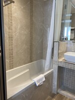 Double Room | Bathroom