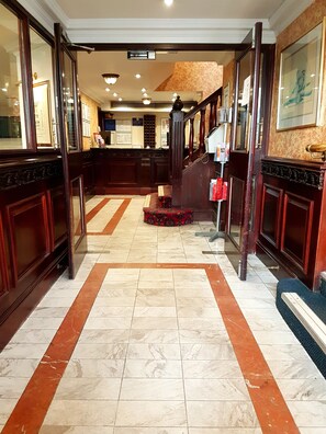 Entrada interior