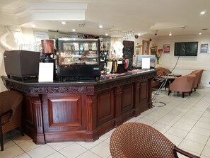 Bar (en la propiedad)