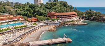 Monte Carlo Beach