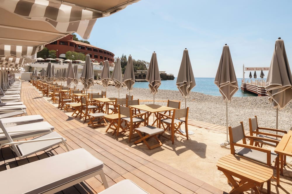 Monte Carlo Beach