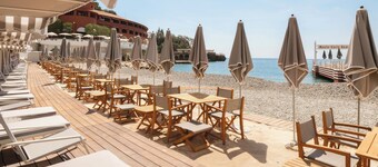 Monte Carlo Beach