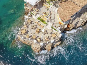 3 restaurants, breakfast, lunch, dinner served; Mediterranean cuisine