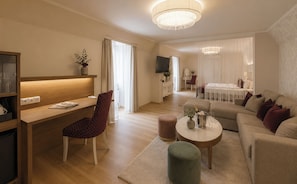 Junior Suite, 1 Double Bed (DORMERO)