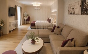 Junior Suite, 1 Double Bed (DORMERO) - DORMERO MaHo Steyr (Steyr)