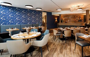 Daily buffet breakfast for a fee - Median Hotel Lehrte (Lehrte)