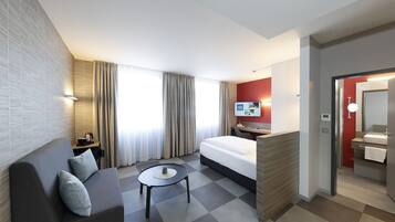 Premium Room, Non Smoking, Air conditioning | Accessible bathroom