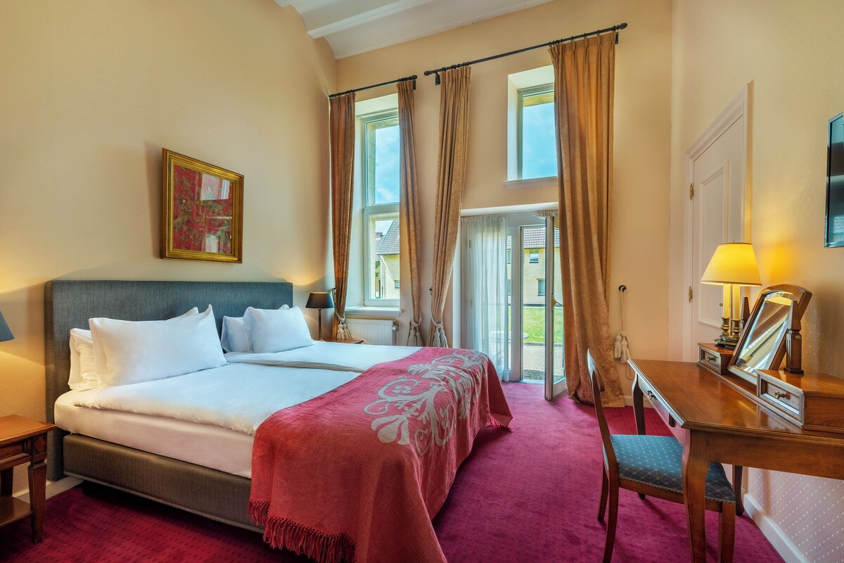 One Bedroom Residence