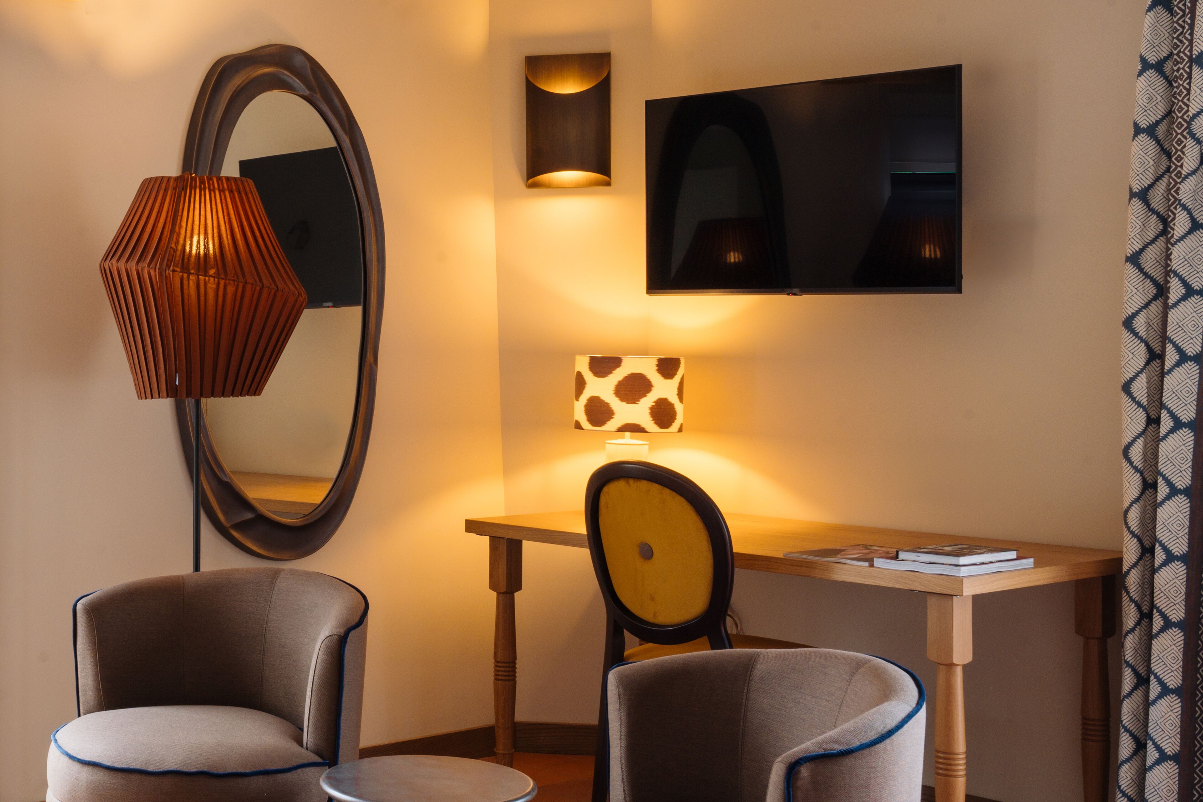 ingendael suite | 2 bedrooms, in-room safe, individually decorated, individually furnished