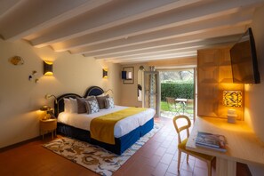 Deluxe Terrace Room