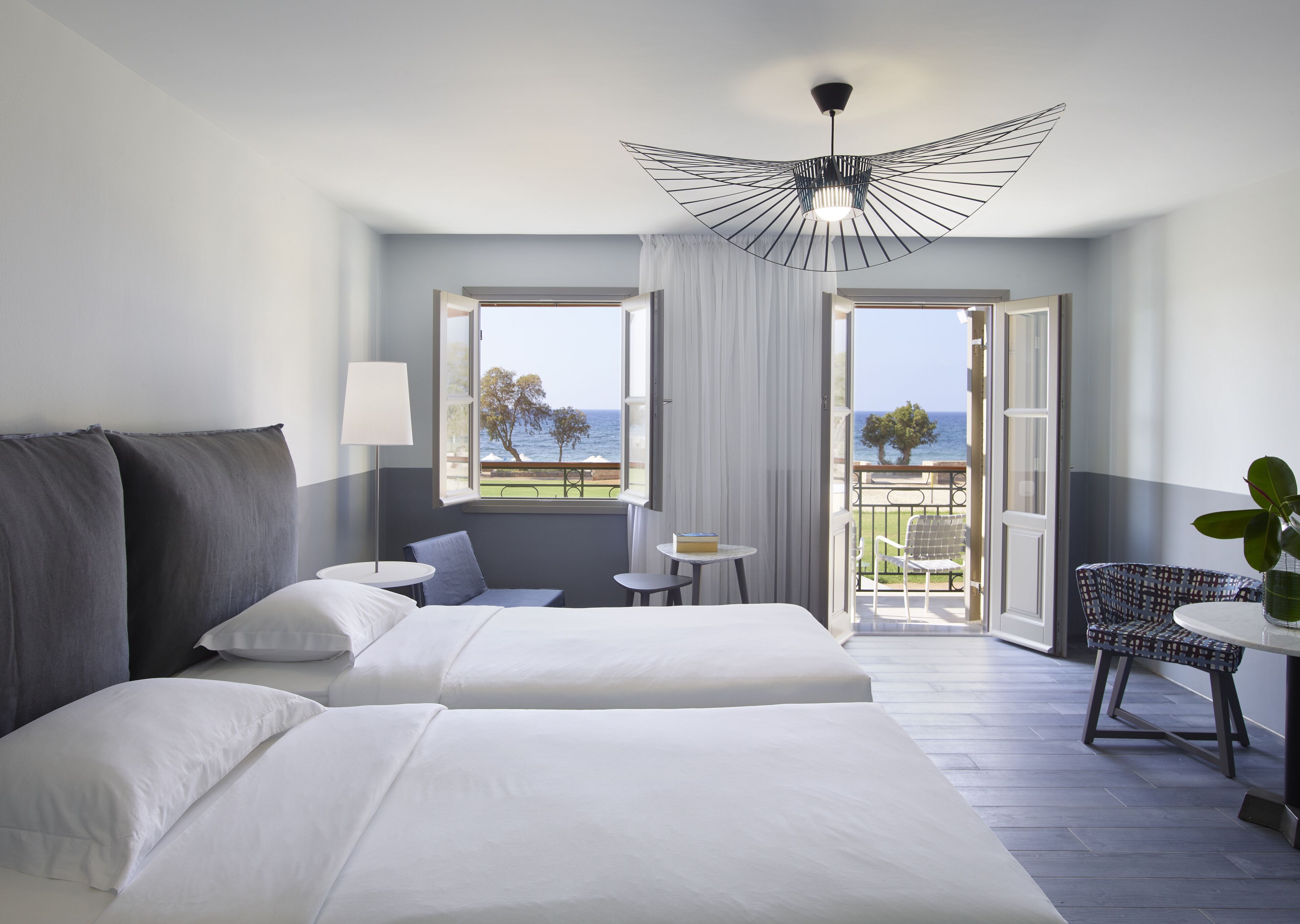 luxury room, terrace, sea view | 1 bedroom, minibar, in-room safe, desk