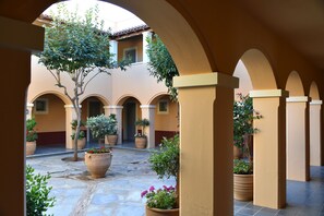 Exterior - Kalimera Kriti Hotel & Village Resort (Agios Nikolaos)