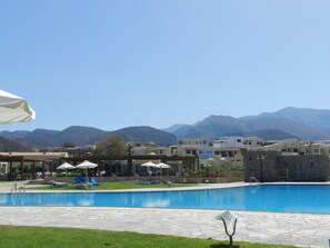 Indoor pool, 2 outdoor pools, pool umbrellas, sun loungers