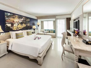 ห้องซูพีเรียดับเบิล, เตียงใหญ่ 1 เตียง | ตู้นิรภัยในห้องพัก, โต๊ะทำงาน, พื้นที่ทำงานแบบใช้แล็ปท็อป, ผ้าม่านกันแสง