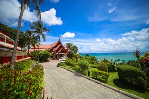 บริเวณภายนอก