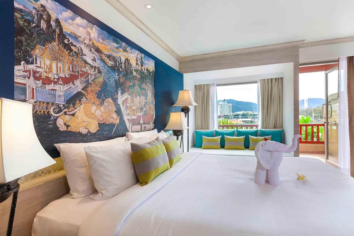 In-room safe, desk, laptop workspace, blackout curtains