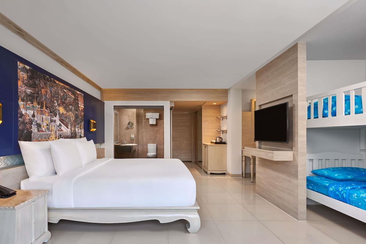 Room (1 Double bed, 1 Bunk bed) | In-room safe, desk, laptop workspace, blackout drapes
