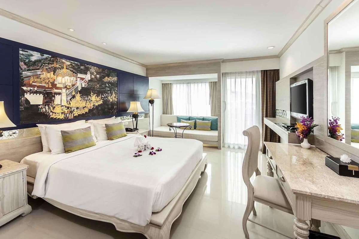 Superior Double Room, 1 Double Bed | In-room safe, desk, laptop workspace, blackout curtains