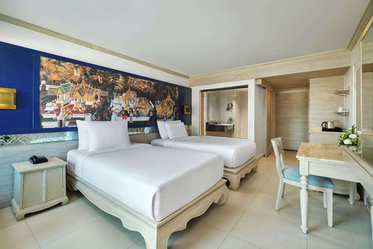In-room safe, desk, laptop workspace, blackout curtains