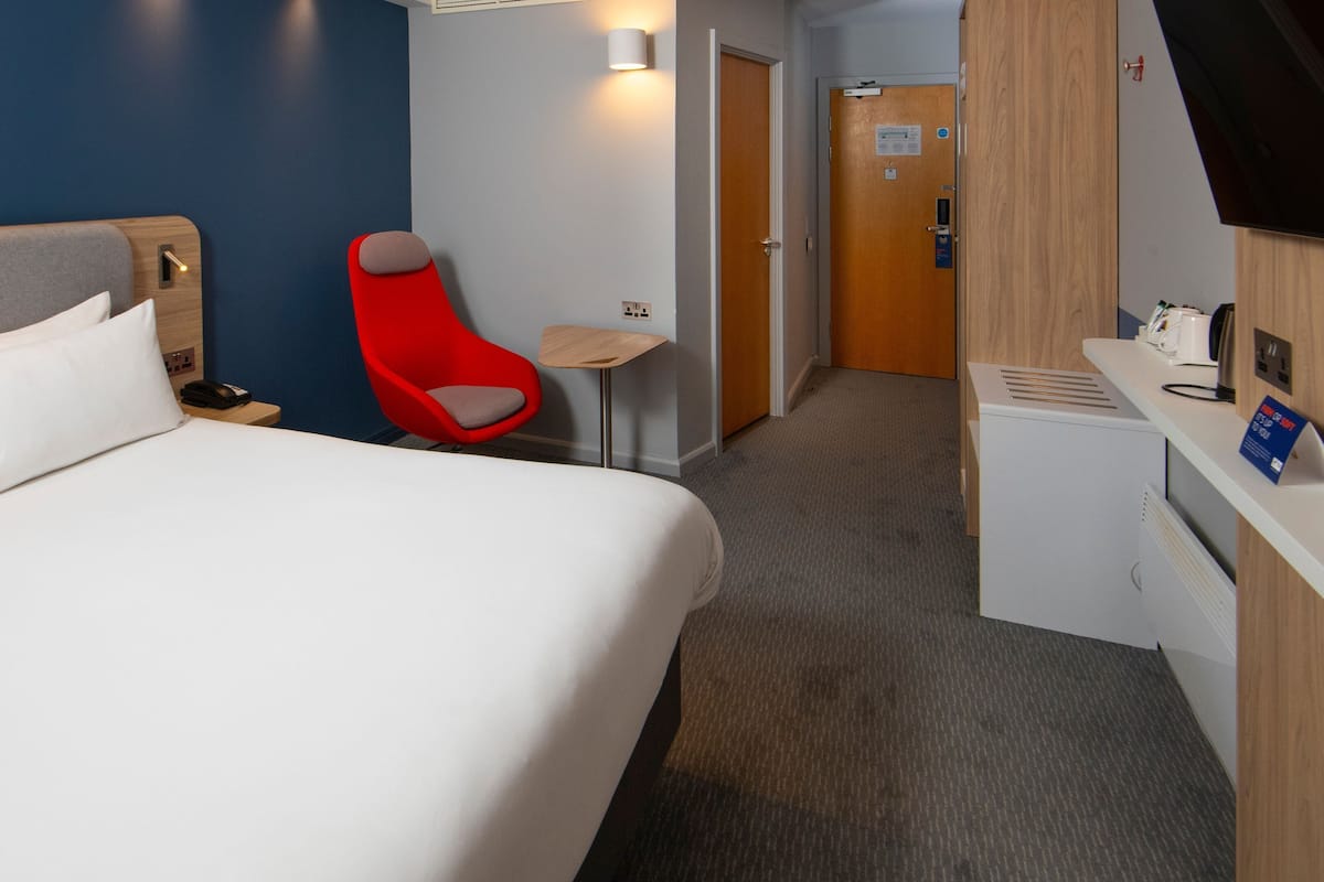 Standardzimmer, 1 King-Bett | Schreibtisch, Verdunkelungsvorhänge, Bügeleisen/Bügelbrett